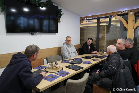 Kamnik še lepši s pomočjo delavcev iz programa javnih del (4)